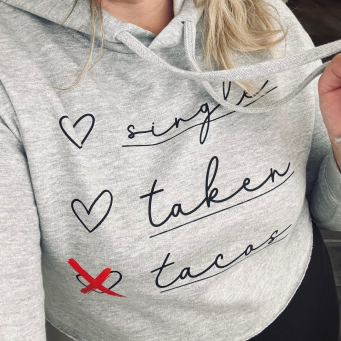 Sweatshirts & Hoodies