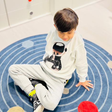 Sweatshirts & Hoodies