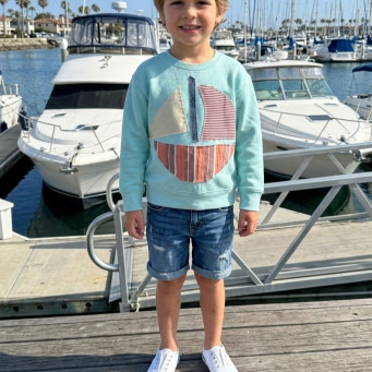 Sweatshirts & Hoodies